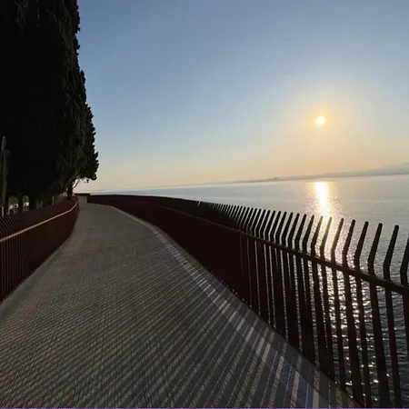 100 Meter Vom Gardasee דירה Pai